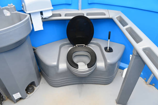 Portable bathroom rental in Marion, MS